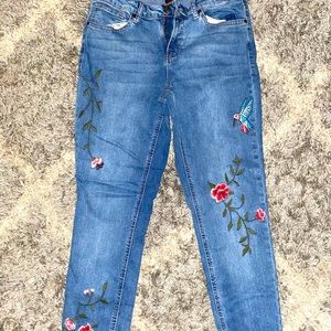 Floral Embroidered Jeans